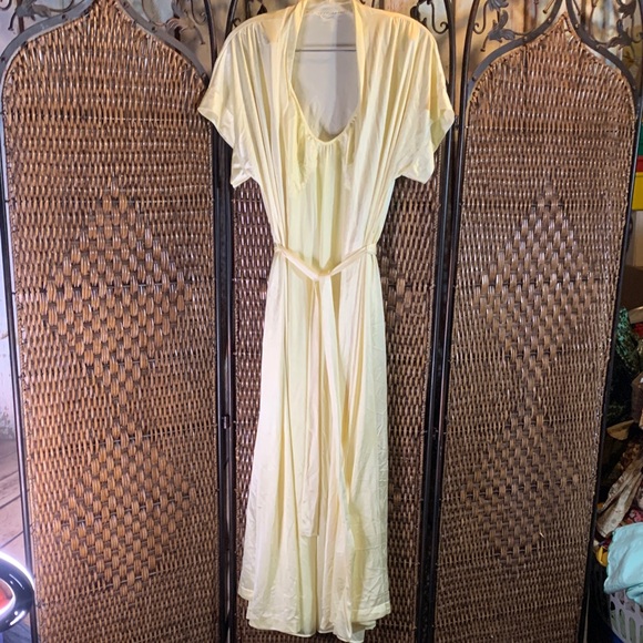 Vintage Avon Nightie and Robe Set Size M